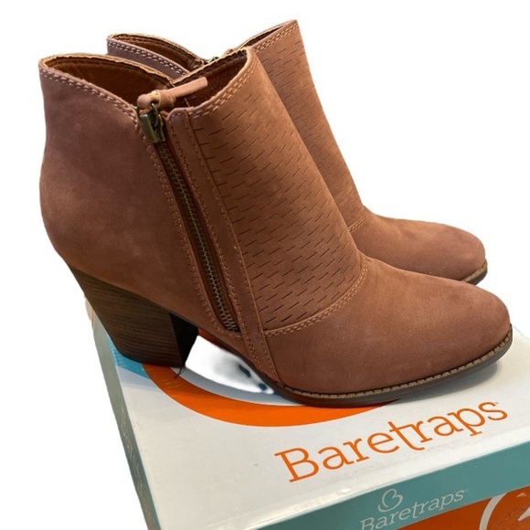 Baretraps NIB Brown Ankle Boots Size 9 1/2 - Picture 1 of 5